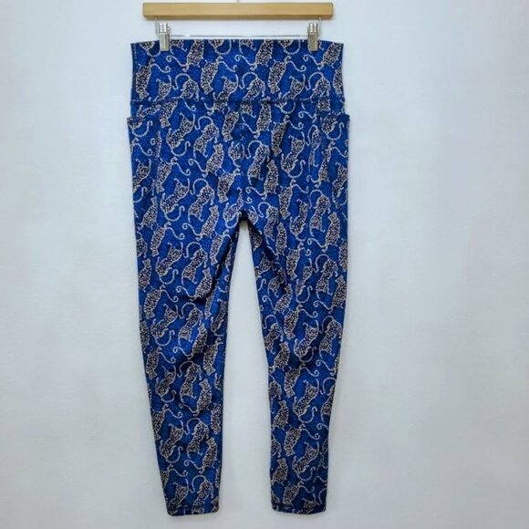 Lilly Pulitzer Luxletics 26" High Rise Leggings, Low Tide Navy, XL - Picture 4 of 14